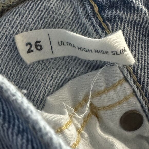 Pacsun SZ 26 Ultra High-Rise Slim Jeans Button-Fly Distressed Pockets Light Wash - Picture 9 of 11